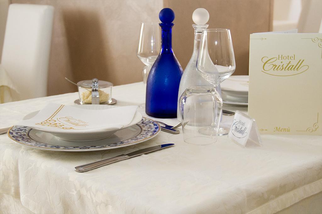 Hotel Cristall San Benedetto del Tronto Dış mekan fotoğraf