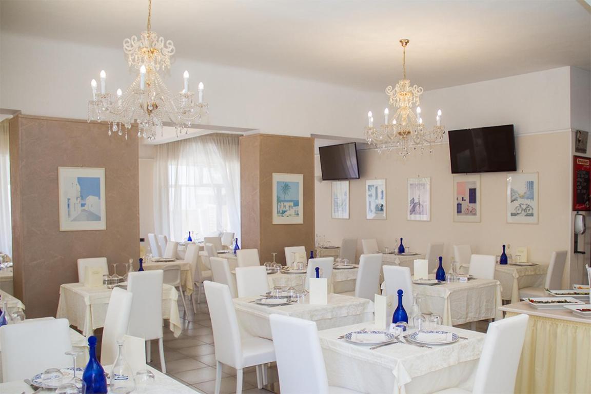 Hotel Cristall San Benedetto del Tronto Dış mekan fotoğraf